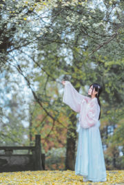 [COS Welfare] Cherry Peach Meow - Gentle Hanfu Ginkgo