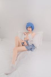 [美女Coser] 南桃Momoko 《綾波麗制服》