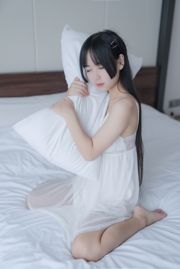 [美女Coser] 萌芽兒o0 《白色私房》